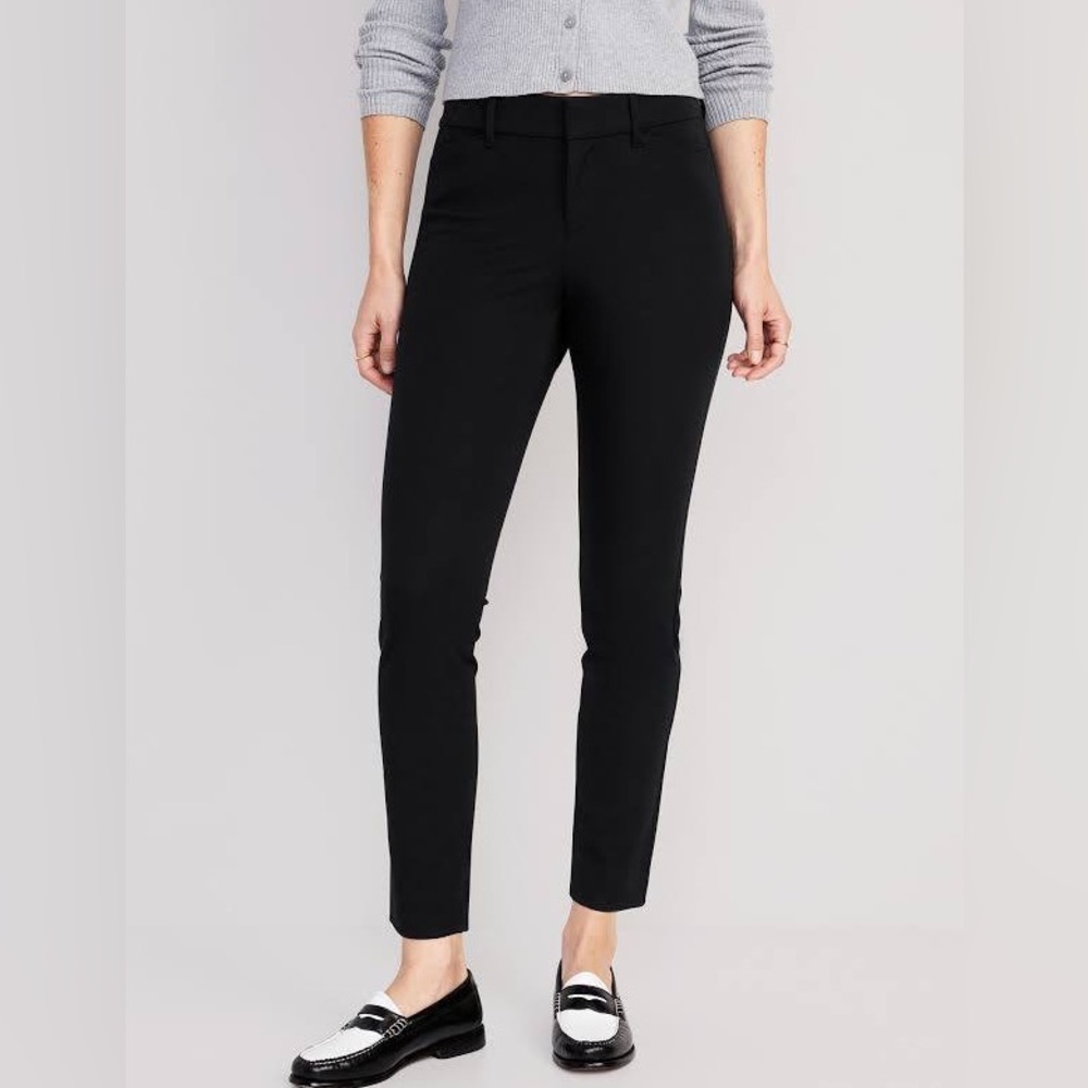 Old Navy High Rise Skinny Pixie Black Pants 0 Petite